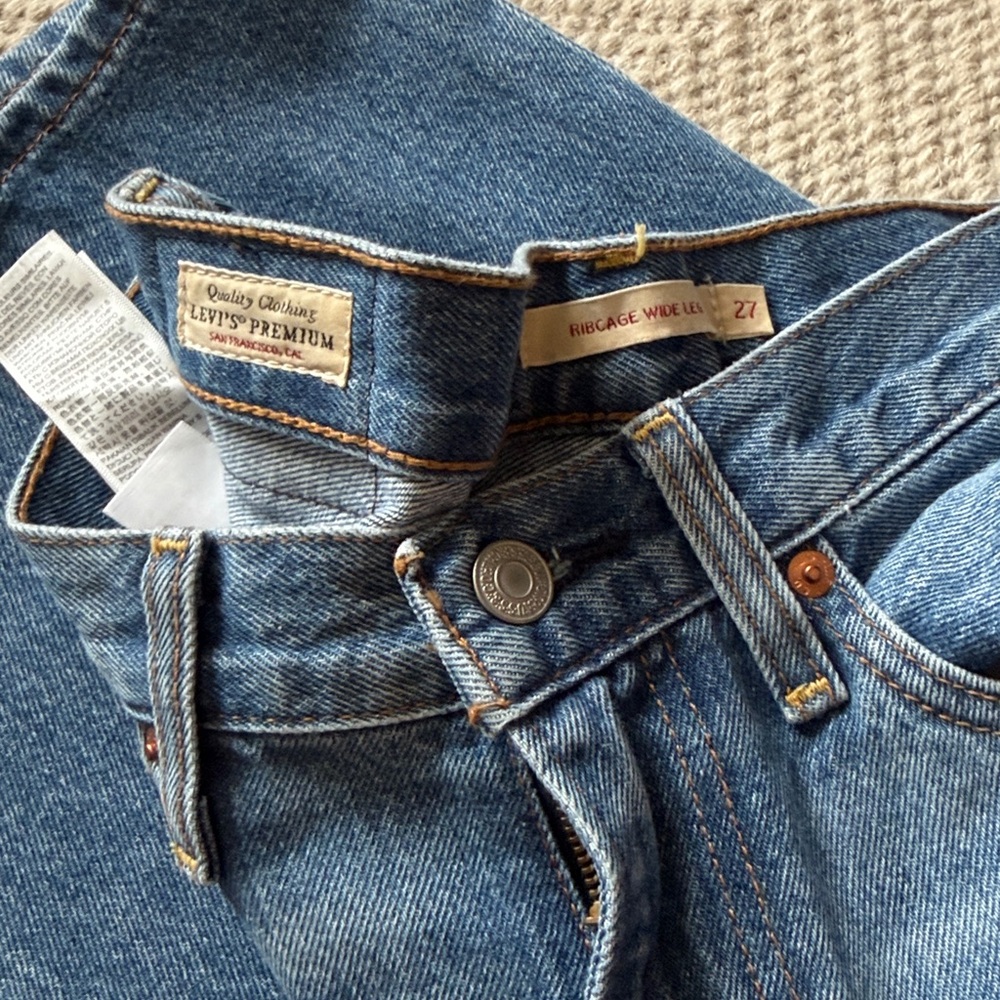 NWOT Levi RIBCAGE WIDE LEG High-Rise - Picture 4 of 4